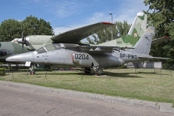SP-PWG - Poland - Air Force PZL I-22 Iryda 