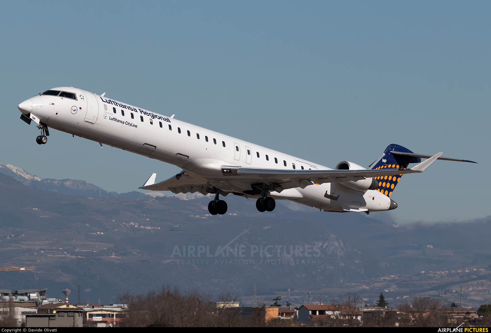 Lufthansa Regional - CityLine D-ACNF aircraft at Verona - Villafranca