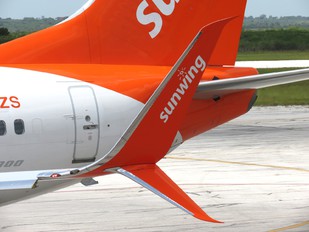 C-GBZS - Sunwing Airlines Boeing 737-800