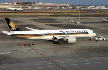 9V-SMD - Singapore Airlines Airbus A350-900