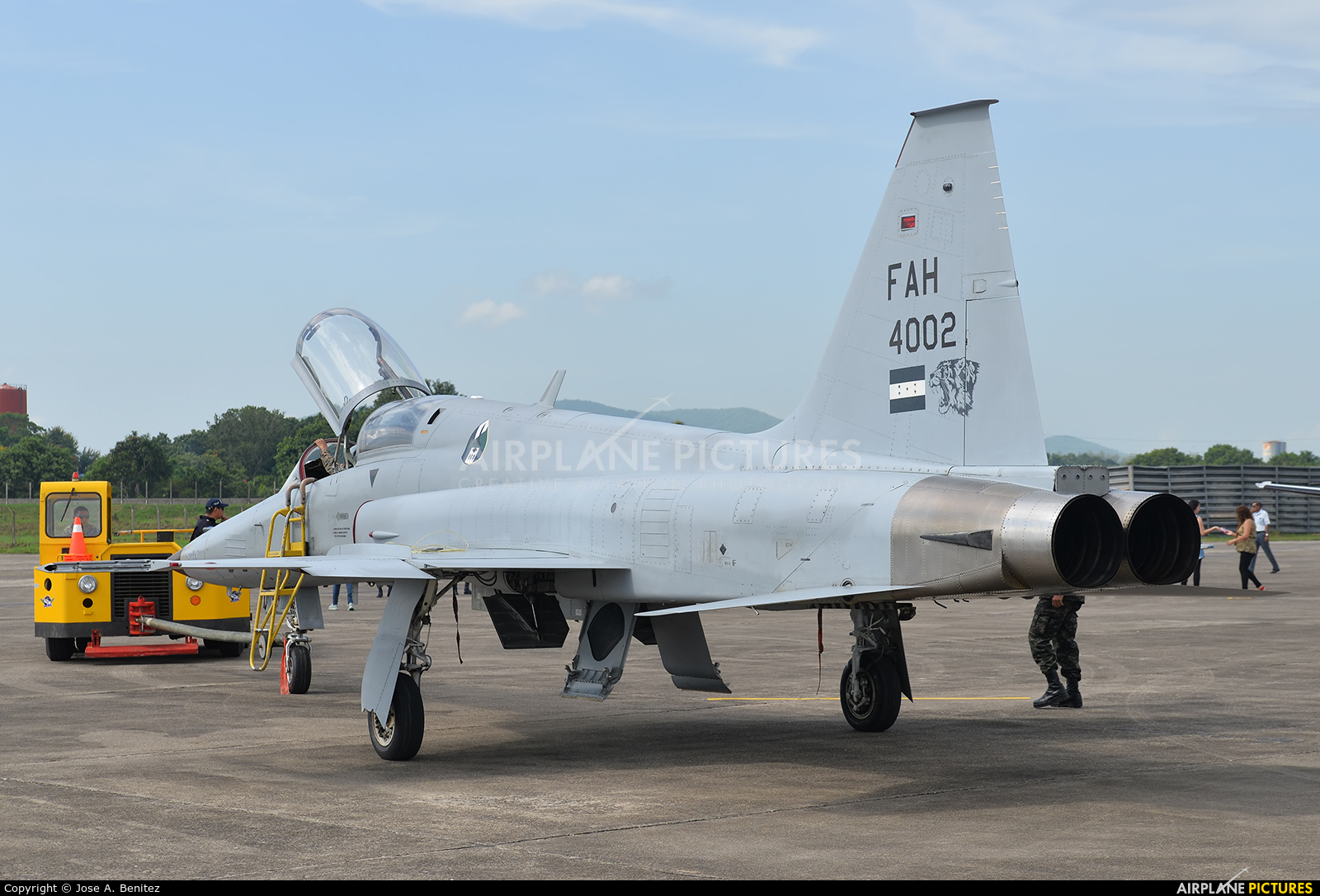 Honduras - Air Force FAH-4002 aircraft at San Pedro Sula - Ramon Villeda Morales