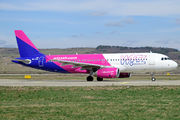 Wizz Air HA-LWQ image