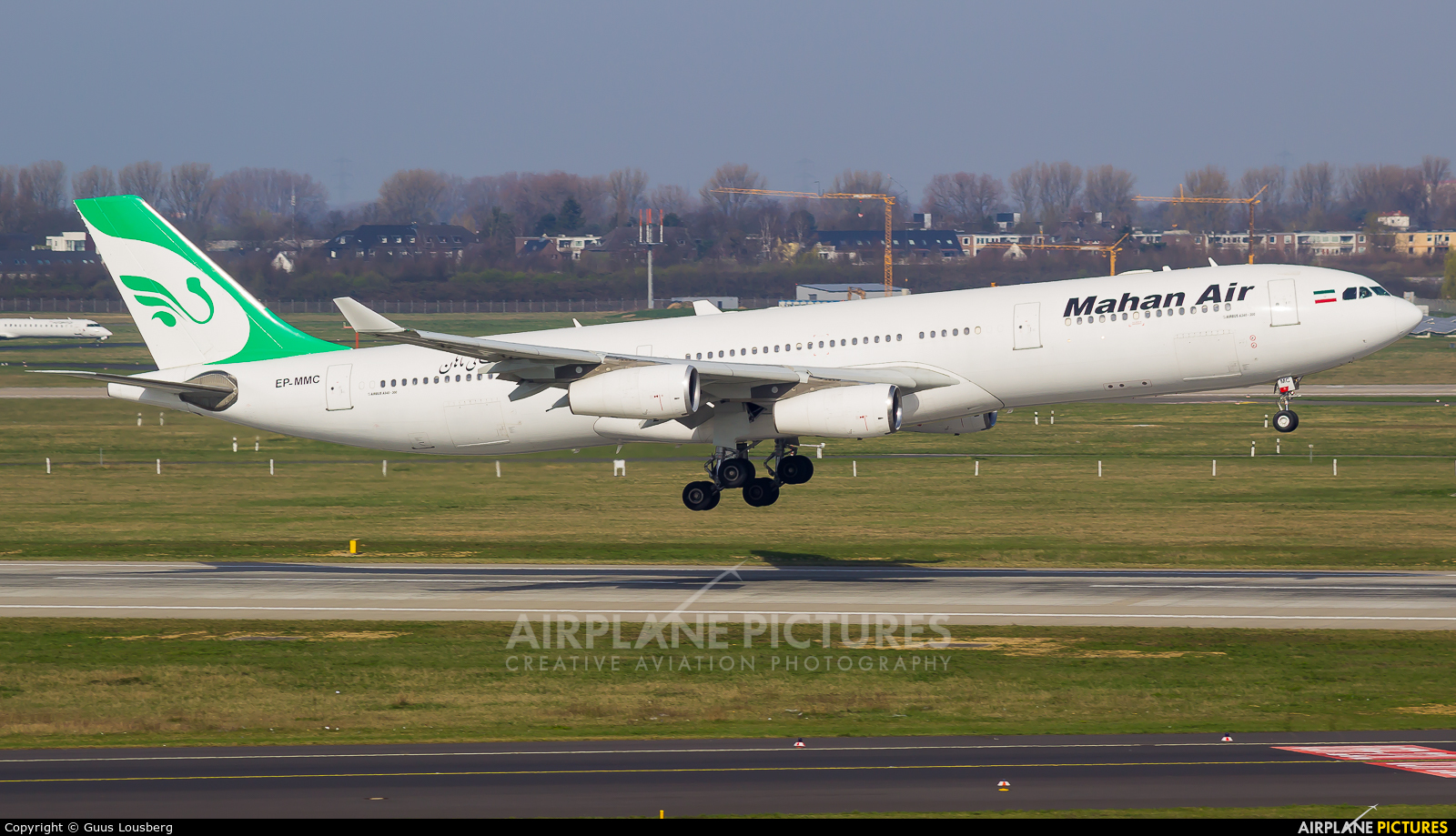 Mahan Air EP-MMC aircraft at Düsseldorf