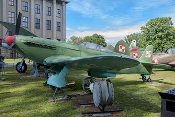 23 - Poland - Air Force Yakovlev Yak-9P