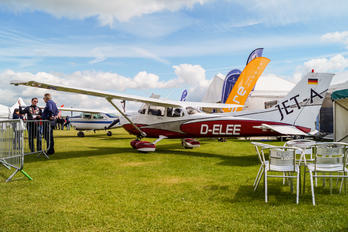 D-ELEE - Private Cessna 172 Skyhawk (all models except RG)