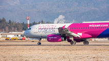 HA-LWJ - Wizz Air Airbus A320 aircraft