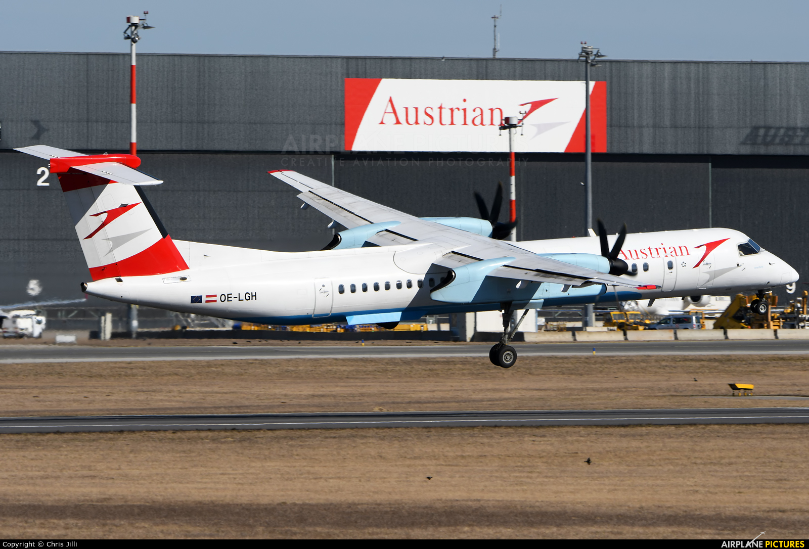 Austrian Airlines/Arrows/Tyrolean OE-LGH aircraft at Vienna - Schwechat