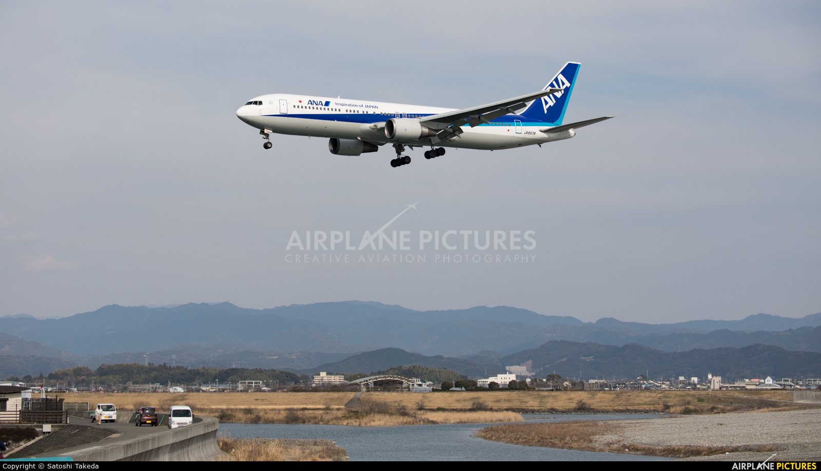 ANA - All Nippon Airways JA8578 aircraft at Kōchi
