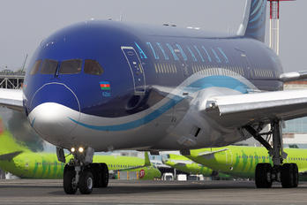 VP-BBR - Azerbaijan Airlines Boeing 787-8 Dreamliner