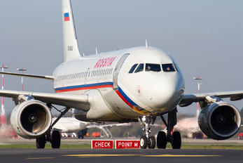 VQ-BAU - Rossiya Airbus A319