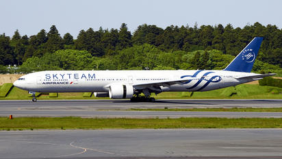 F-GZNE - Air France Boeing 777-300ER