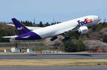 N869FD - FedEx Federal Express Boeing 777F