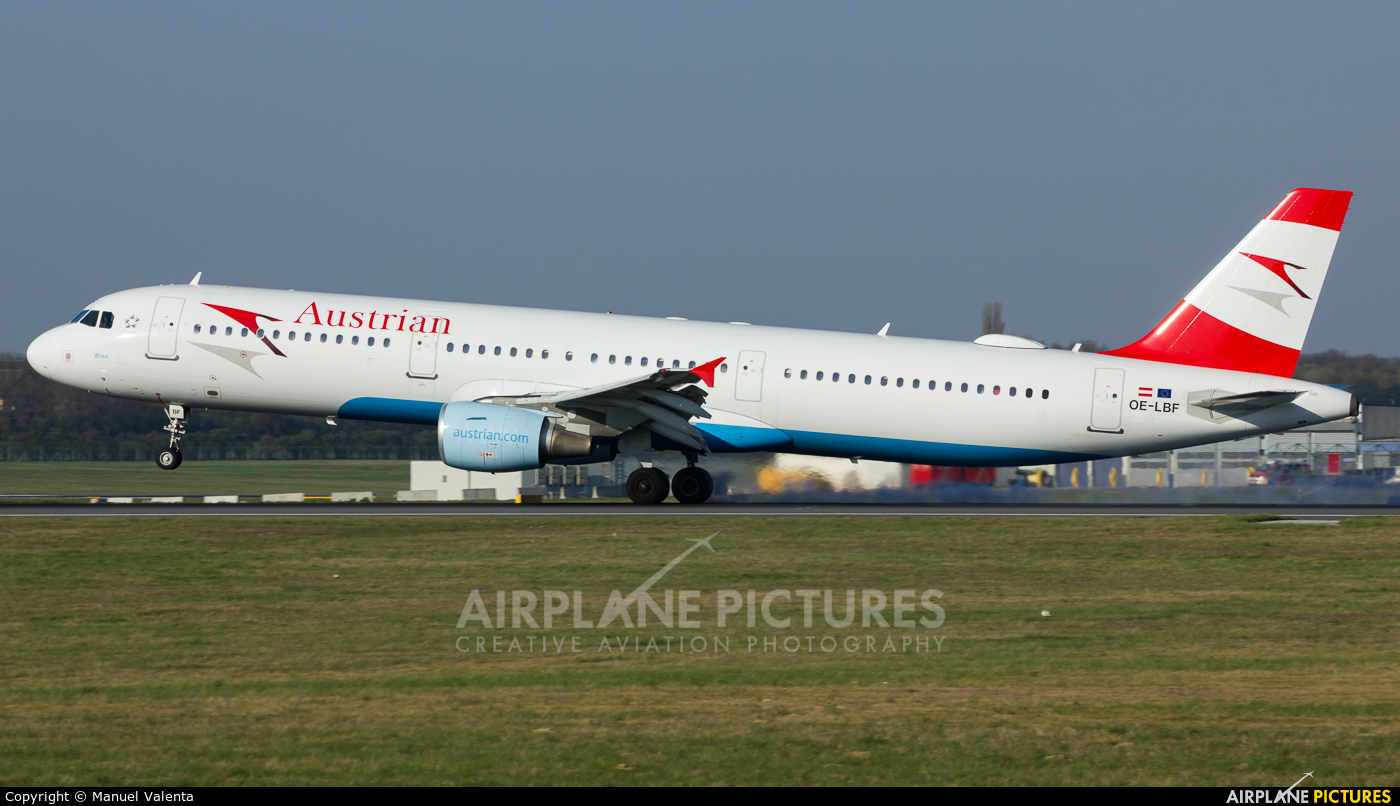 Austrian Airlines/Arrows/Tyrolean OE-LBF aircraft at Vienna - Schwechat