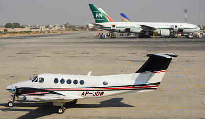 AP-JDW - Private Beechcraft 200 King Air