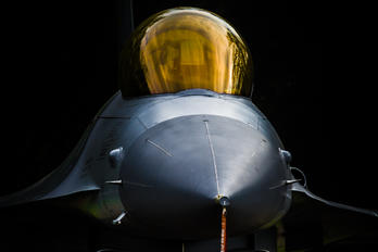 FA-05 - Belgium - Air Force General Dynamics F-16A Fighting Falcon