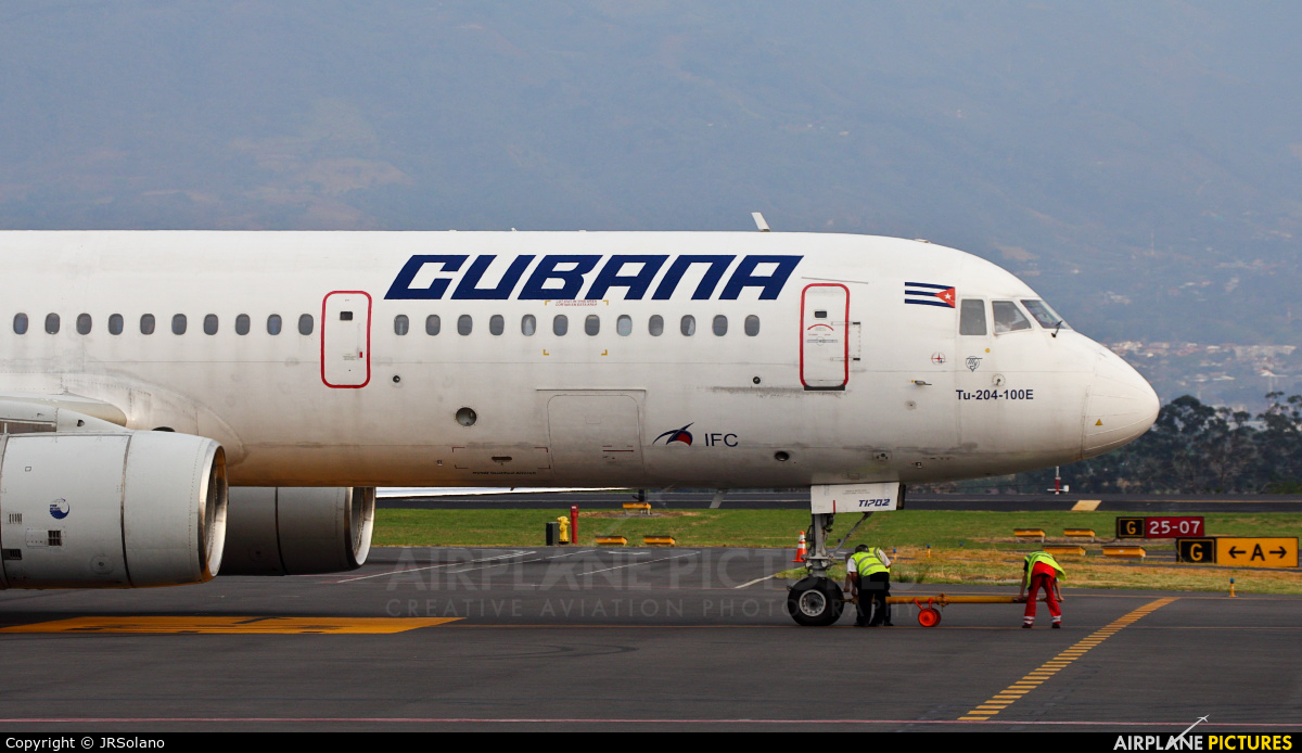Cubana CU-T1702 aircraft at San Jose - Juan Santamaría Intl
