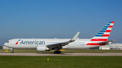 N381AN - American Airlines Boeing 767-300ER