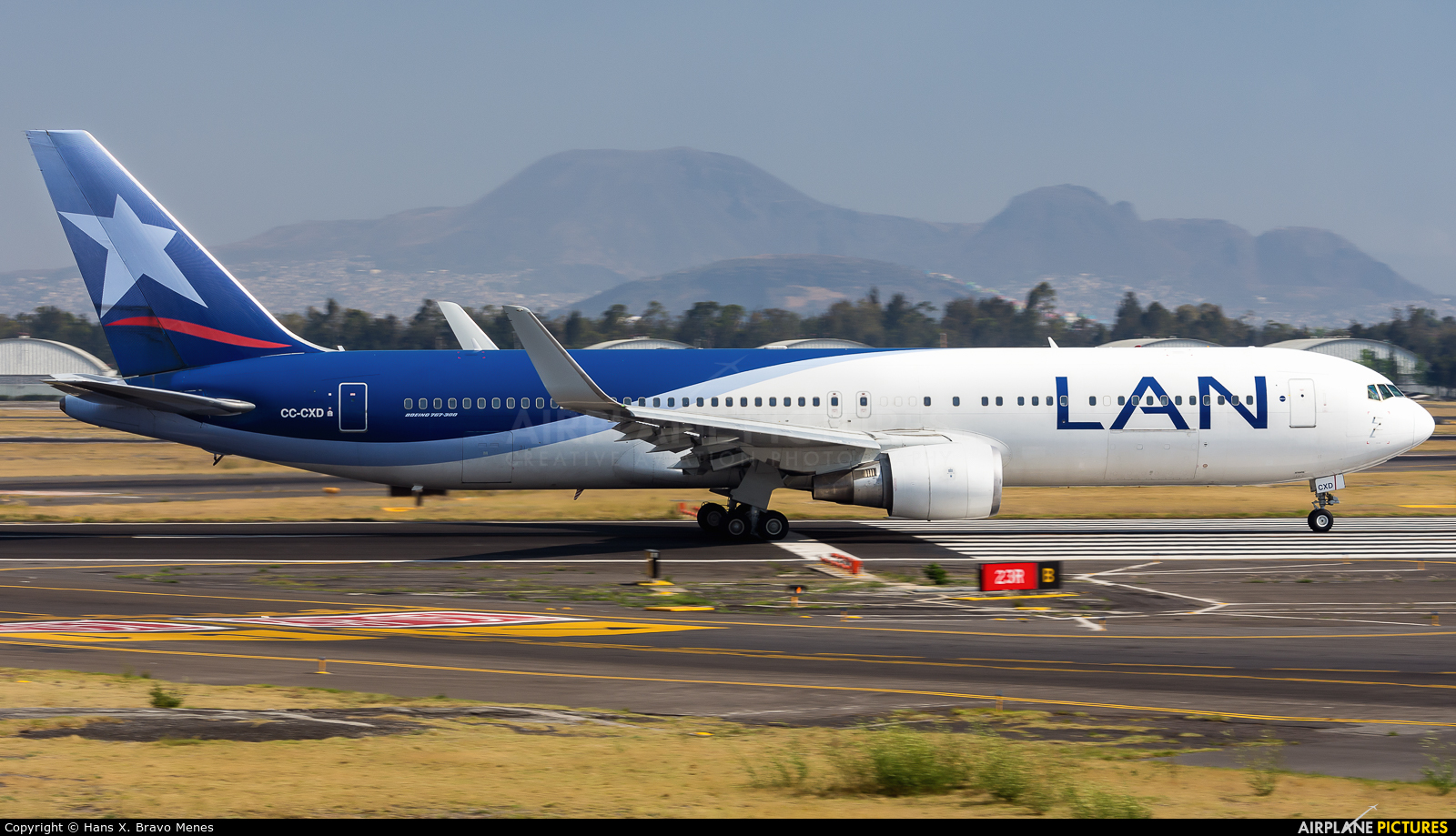 LAN Airlines CC-CXD aircraft at Mexico City - Licenciado Benito Juarez Intl