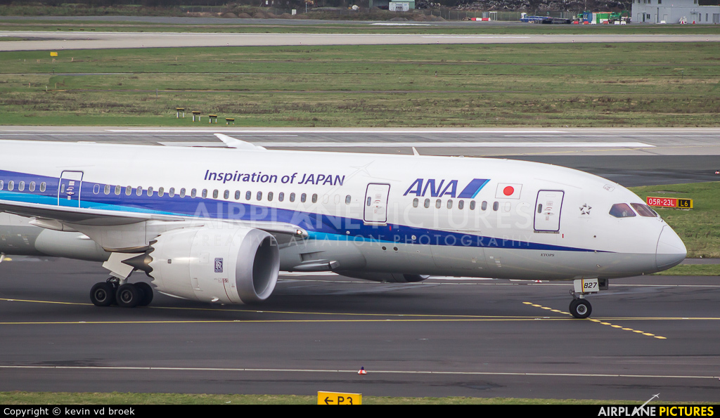 ANA - All Nippon Airways JA827A aircraft at Düsseldorf