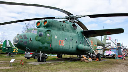09 - Russia - Air Force Mil Mi-6A
