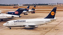 Lufthansa D-ABFW image
