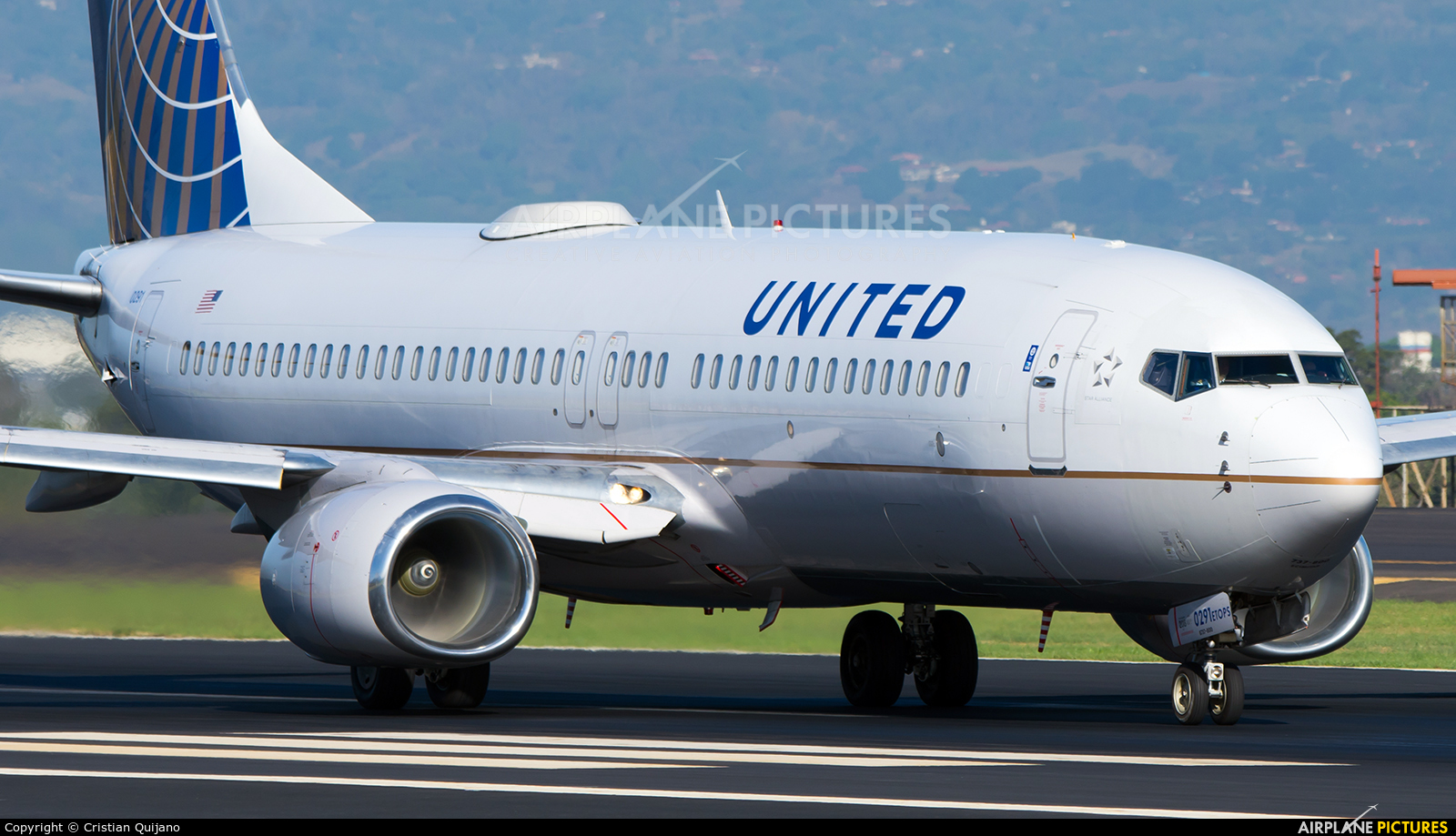 United Airlines N73291 aircraft at San Jose - Juan Santamaría Intl