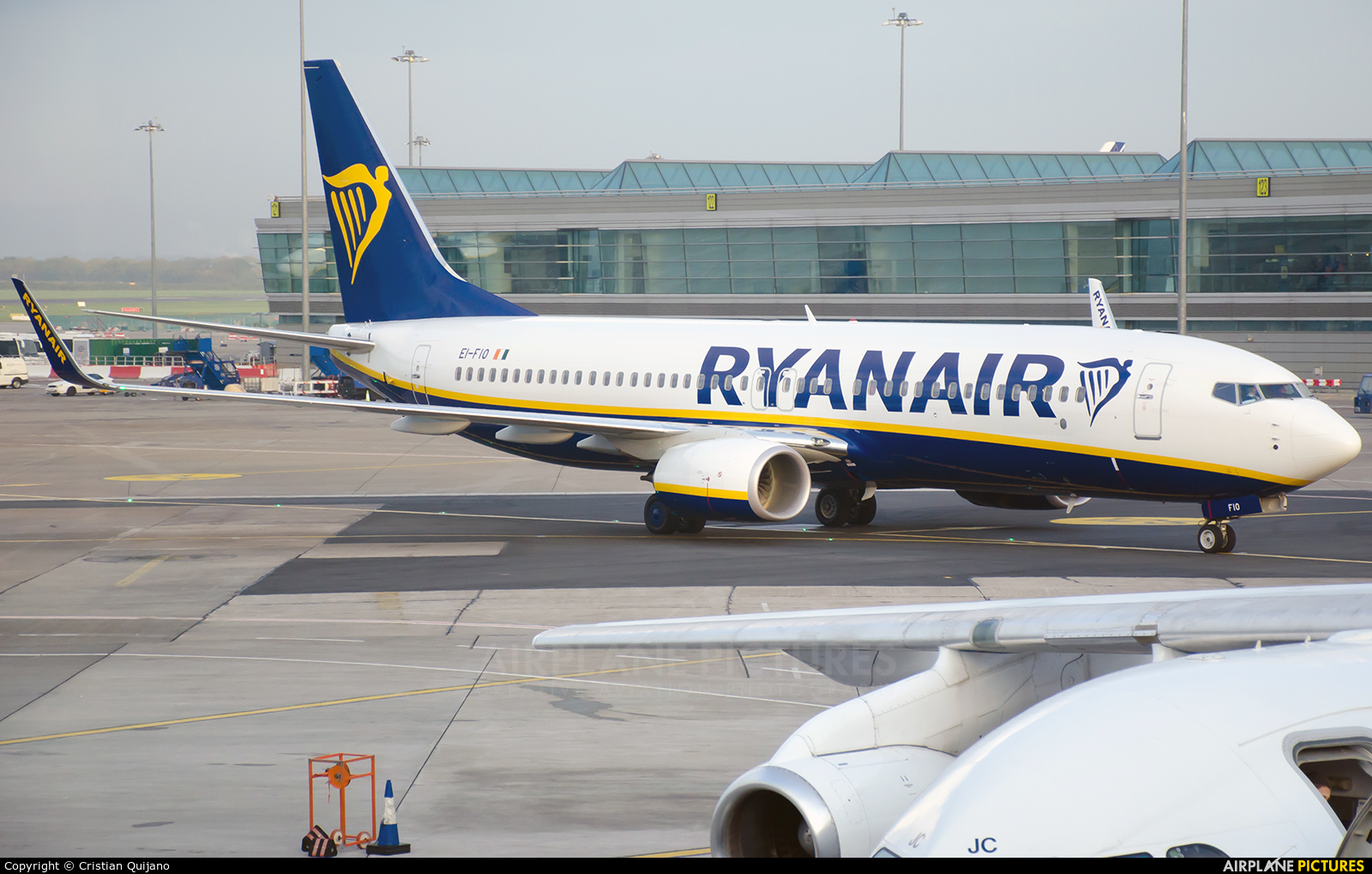 Ryanair EI-FIO aircraft at Dublin