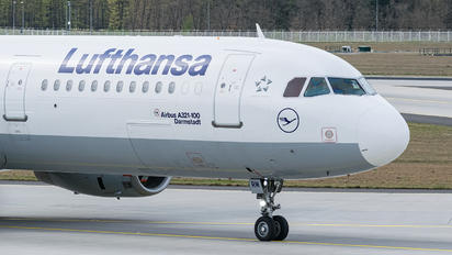 D-AIRM - Lufthansa Airbus A321