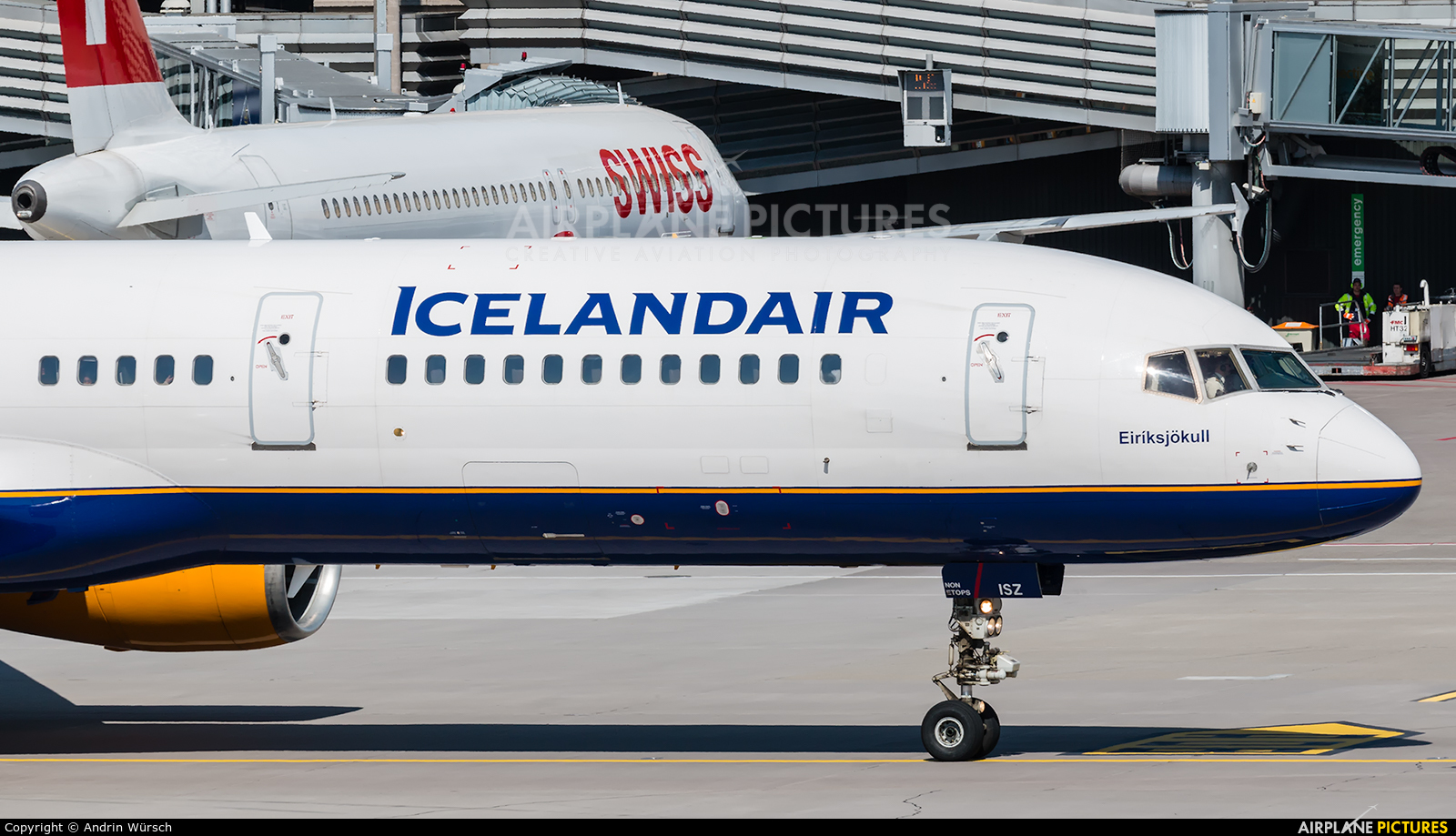 Icelandair TF-ISZ aircraft at Zurich