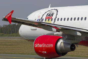 D-ABFK - Air Berlin Airbus A320