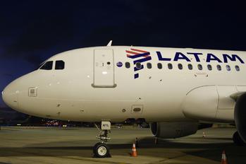 PR-MYL - LATAM Airbus A319