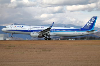 JA111A - ANA - All Nippon Airways Airbus A321