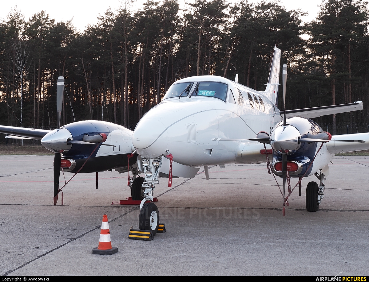 Private SP-MHK aircraft at Olsztyn Mazury Airport (Szymany)