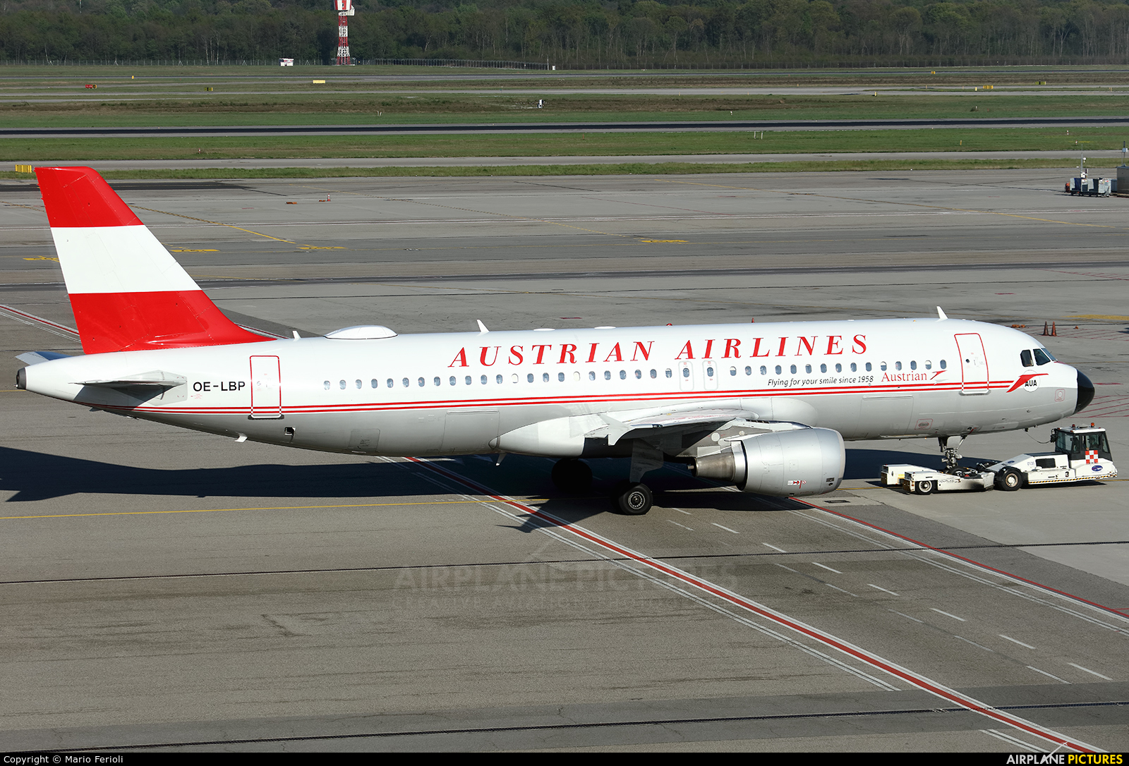Austrian Airlines/Arrows/Tyrolean OE-LBP aircraft at Milan - Malpensa