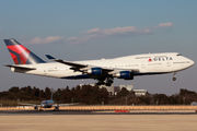 Delta Air Lines N667US image