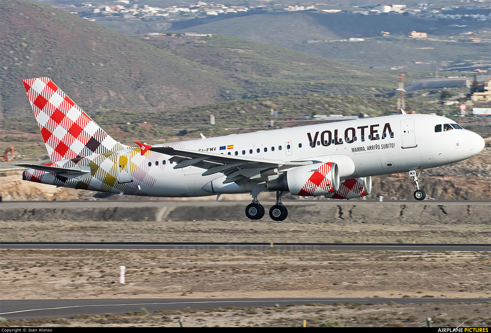 Volotea Airlines EI-FMV aircraft at Tenerife Sur - Reina Sofia