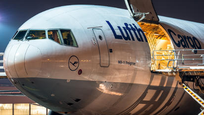 D-ALCR - Lufthansa Cargo McDonnell Douglas MD-11F