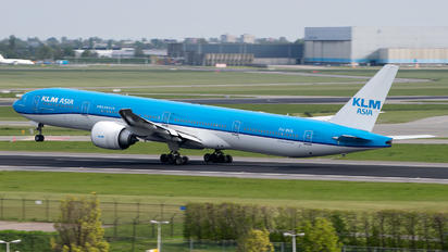 PH-BVB - KLM Boeing 777-300ER