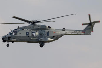 MM81624 - Italy - Navy NH Industries NH-90 TTH