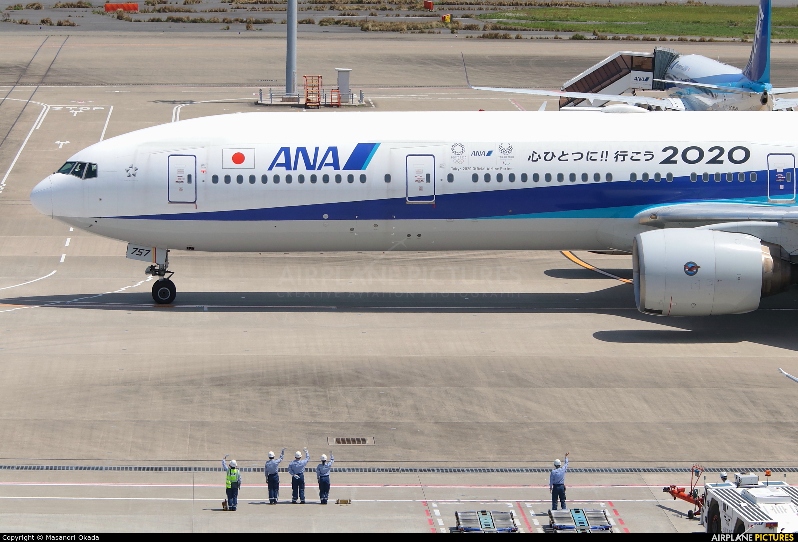 ANA - All Nippon Airways JA757A aircraft at Tokyo - Haneda Intl