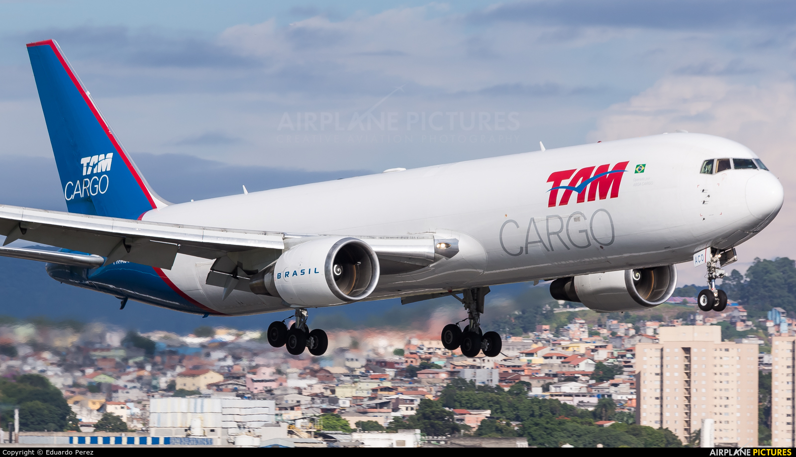 TAM Cargo PR-ACO aircraft at São Paulo - Guarulhos