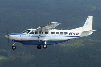 OK-LOK - DSA - Delta System Air Cessna 208 Caravan