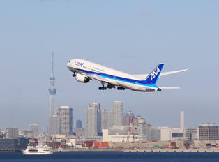 JA871A - ANA - All Nippon Airways Boeing 787-9 Dreamliner