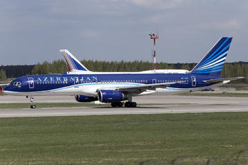 4K-AZ11 - Azerbaijan Airlines Boeing 757-200