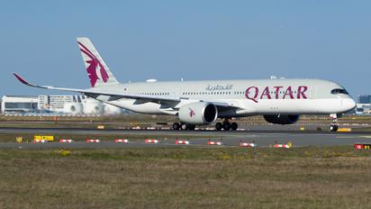 A7-ALM - Qatar Airways Airbus A350-900