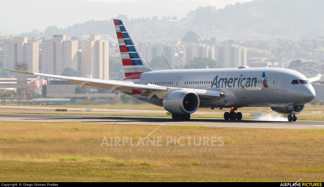 American Airlines N805AN aircraft at São Paulo - Guarulhos