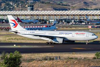 B-5903 - China Eastern Airlines Airbus A330-200