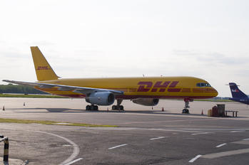 G-DHKK - DHL Cargo Boeing 757-200
