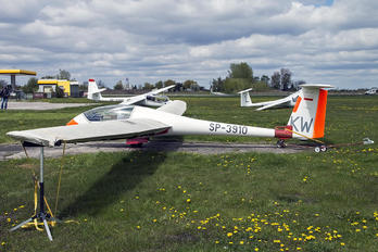 SP-3910 - Aeroklub Kujawski Grob G102 Astir
