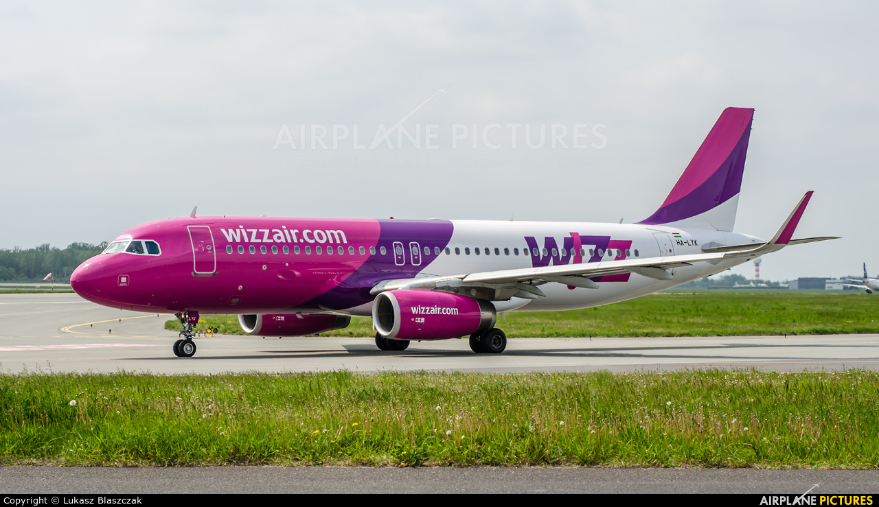 Wizz Air HA-LYK aircraft at Warsaw - Frederic Chopin